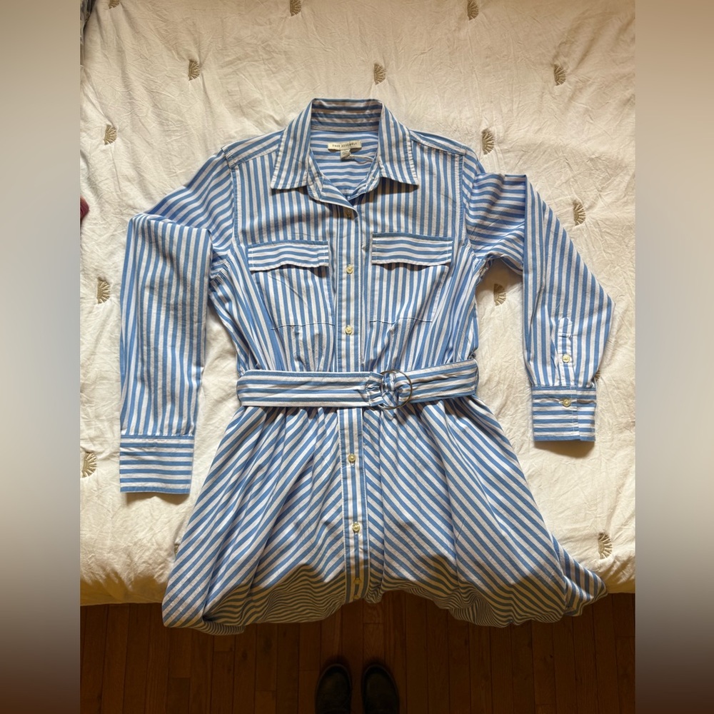 MIDI BLOUSE DRESS. NWT.
